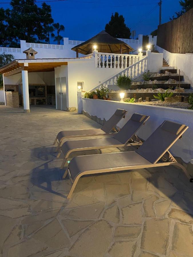 Villa Alhambra - Dale A Tu Familia Las Vacaciones Y El Descanso Que Se Merecen Калпе Екстериор снимка